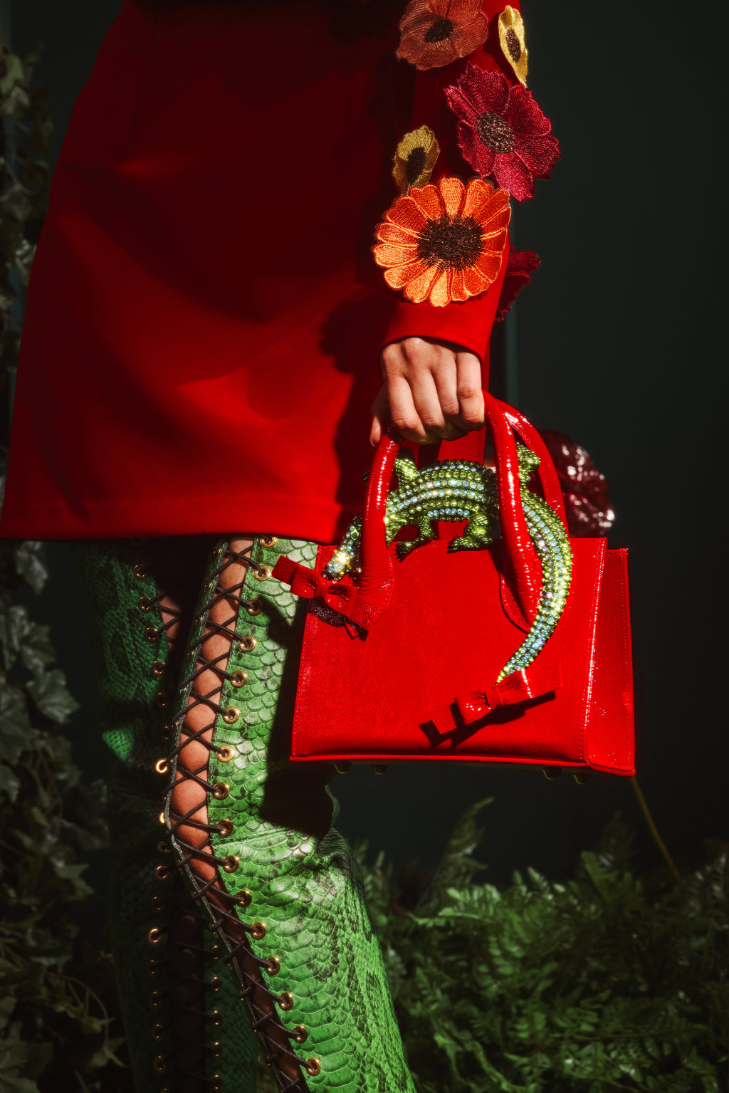 NEW ARRIVAL - Crocodile MINI Basic Maximalist Shopper Bloody Mary