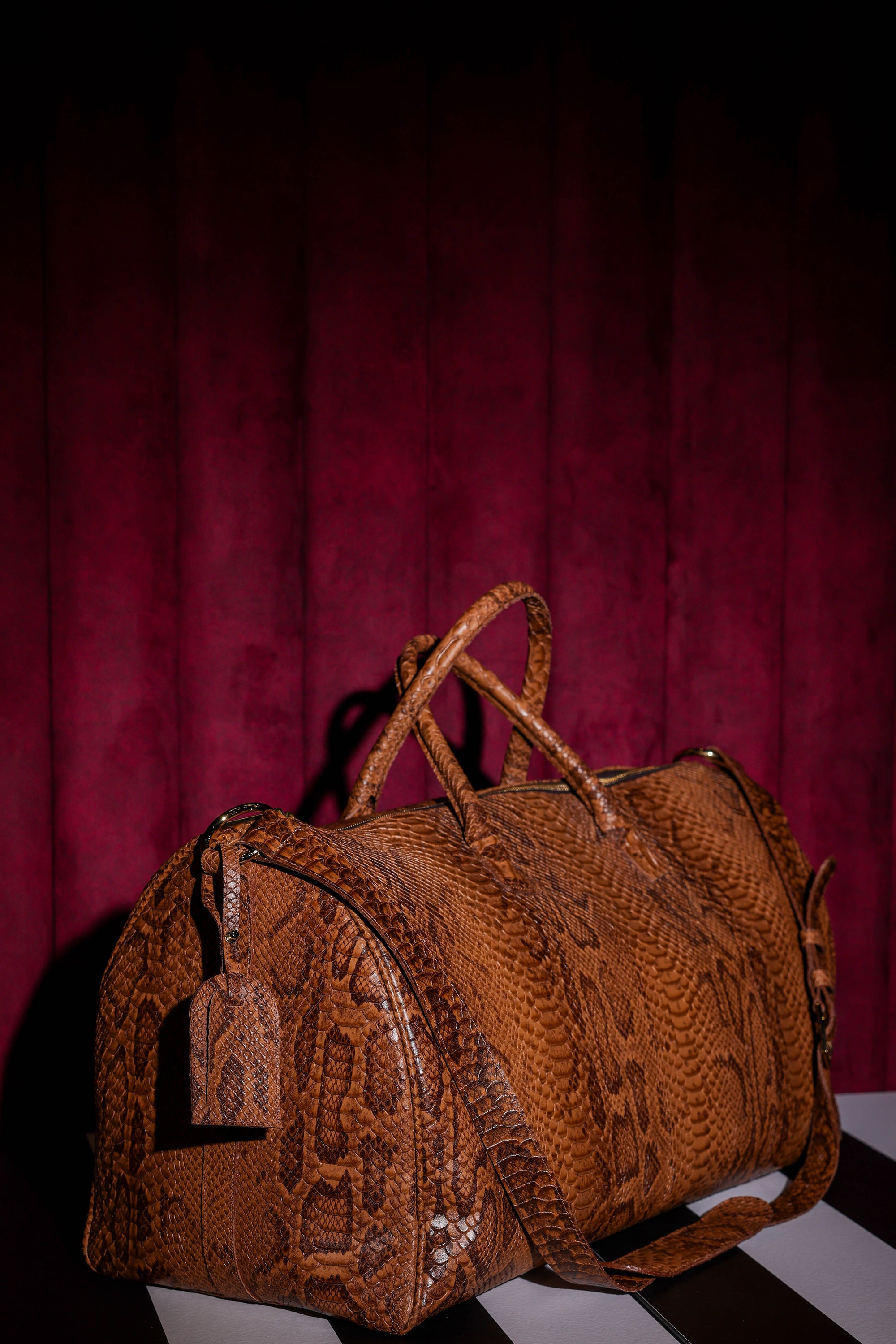 NEW ARRIVAL - Brown Python Allkeeper Elegant Globetrotter Travel Bag