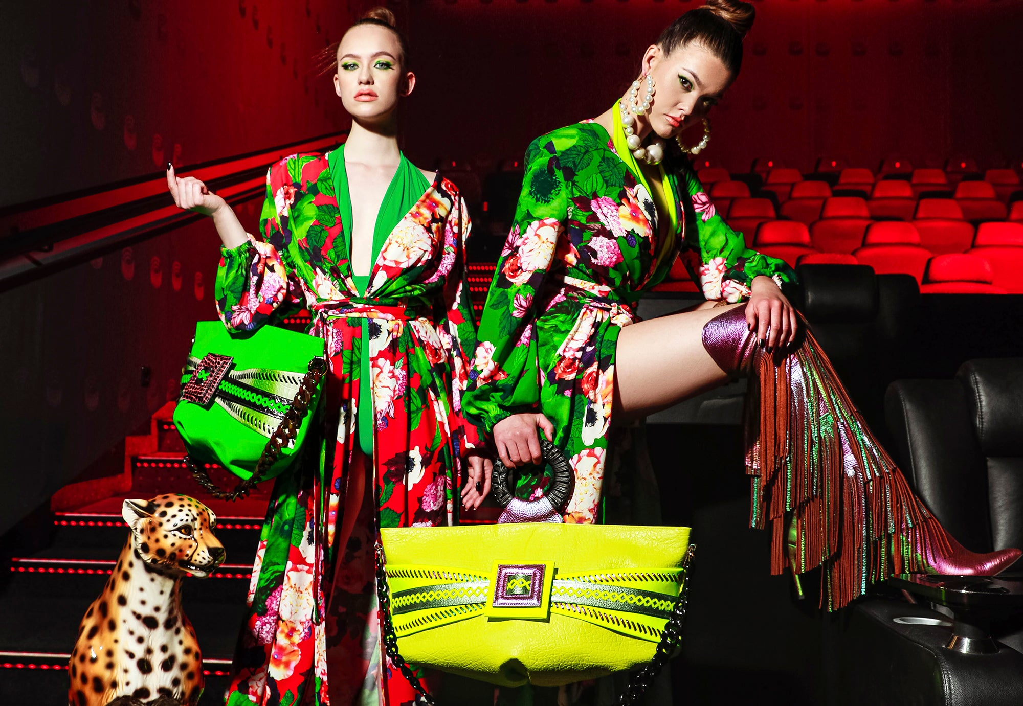 NEW ARRIVAL - Elongated Bamboo Handle Celeste Zeus Bag Lime